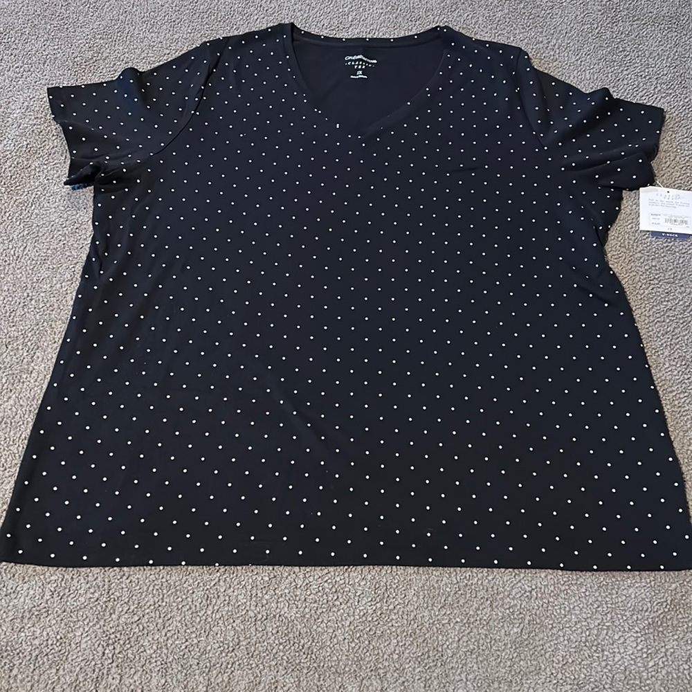 Croft & Barrow, NWT, Size 2X, Women’s, Classic Tee, Black/White Polka Dots.